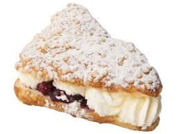 Kersenflap met slagroom